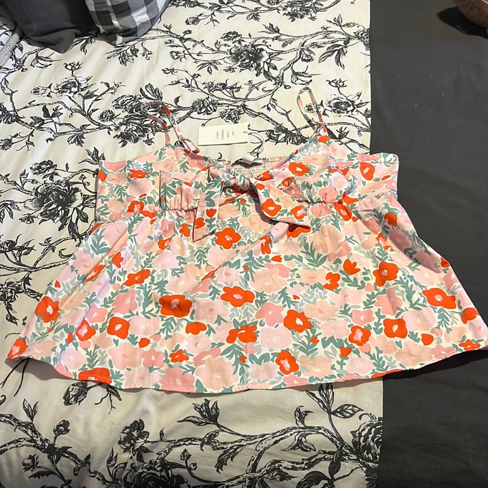 Flower Pattern Tank